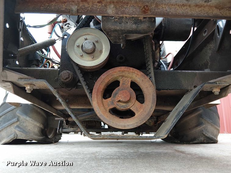 image for item DU3596 (2) ZTR lawn mowers