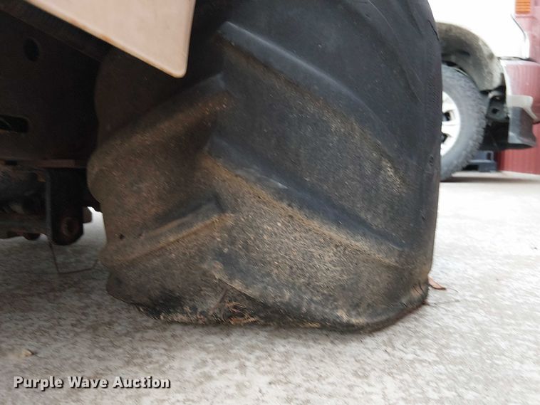 image for item DU3596 (2) ZTR lawn mowers