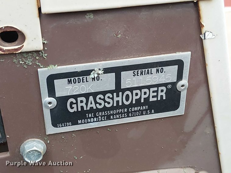 image for item DU3596 (2) ZTR lawn mowers