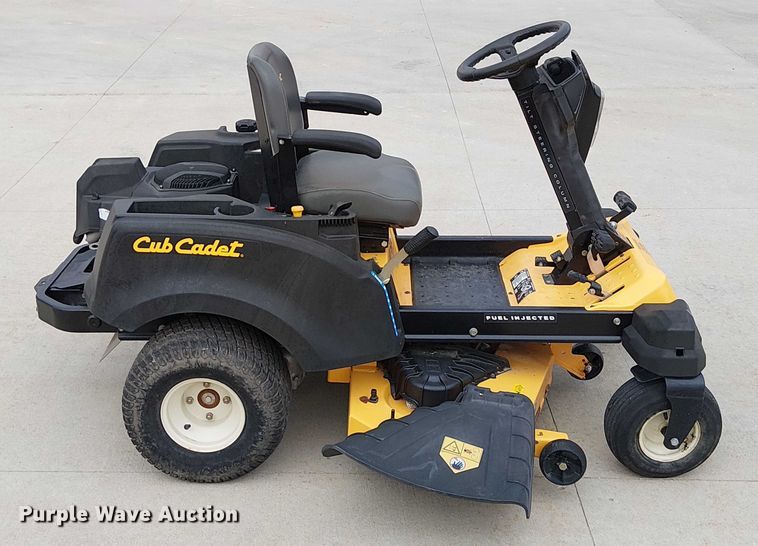 image for item DU3597 2017 Cub Cadet RZT SX lawn mower