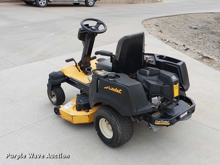 image for item DU3597 2017 Cub Cadet RZT SX lawn mower