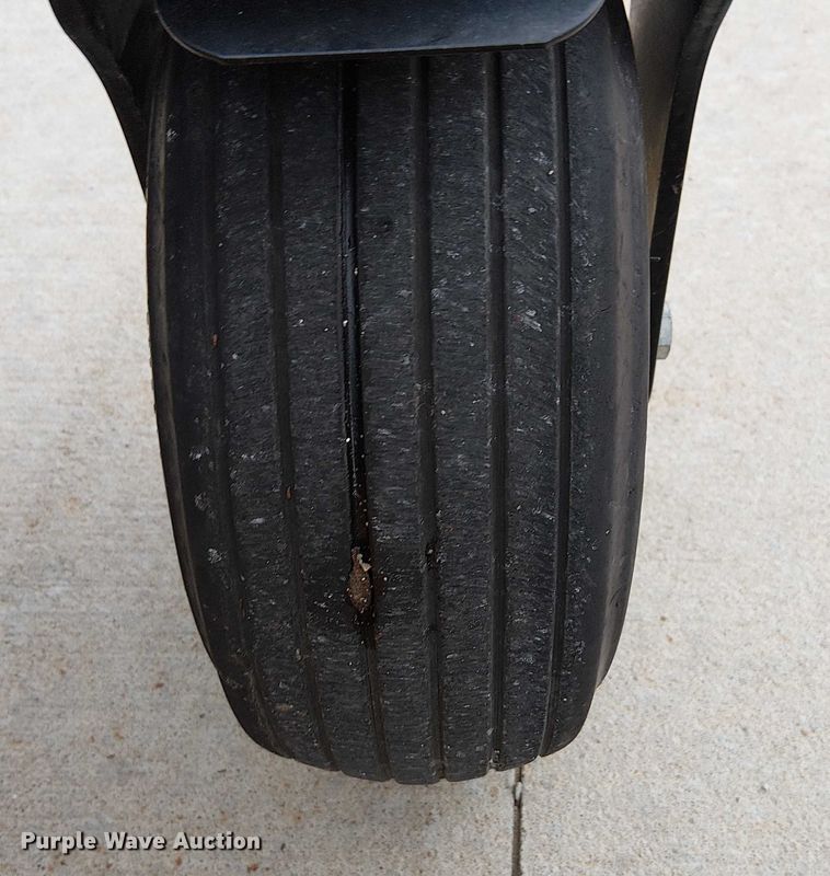 image for item DU3597 2017 Cub Cadet RZT SX lawn mower