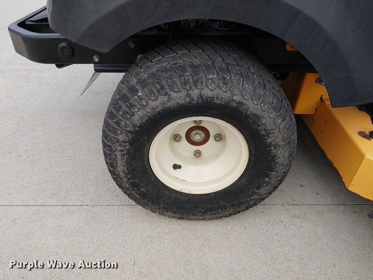 image for item DU3597 2017 Cub Cadet RZT SX lawn mower