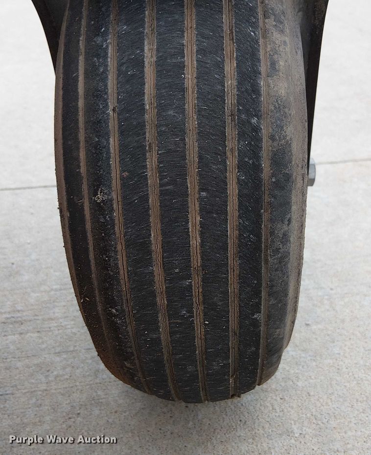 image for item DU3598 2012 Cub Cadet Z-Force S lawn mower