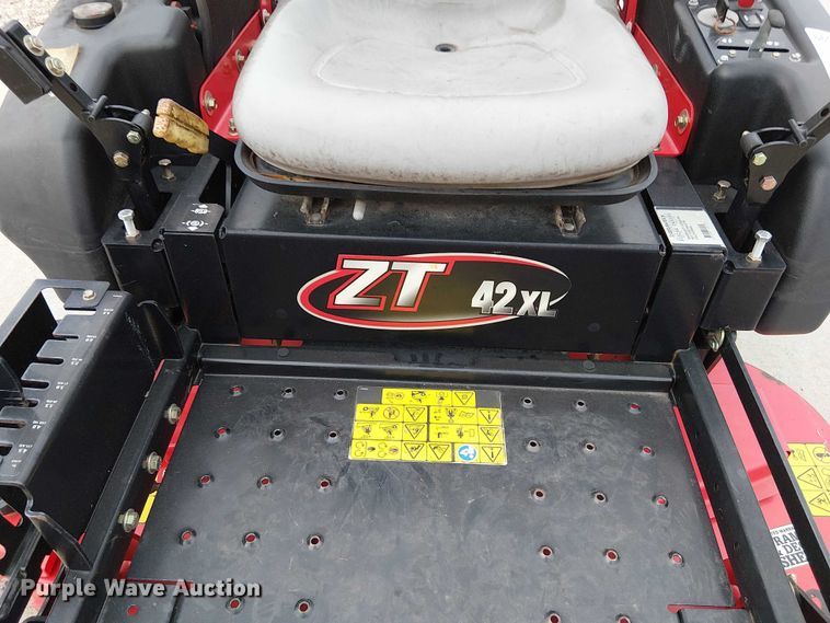 image for item DU3599 Gravely ZT 42XL ZTR lawn mower