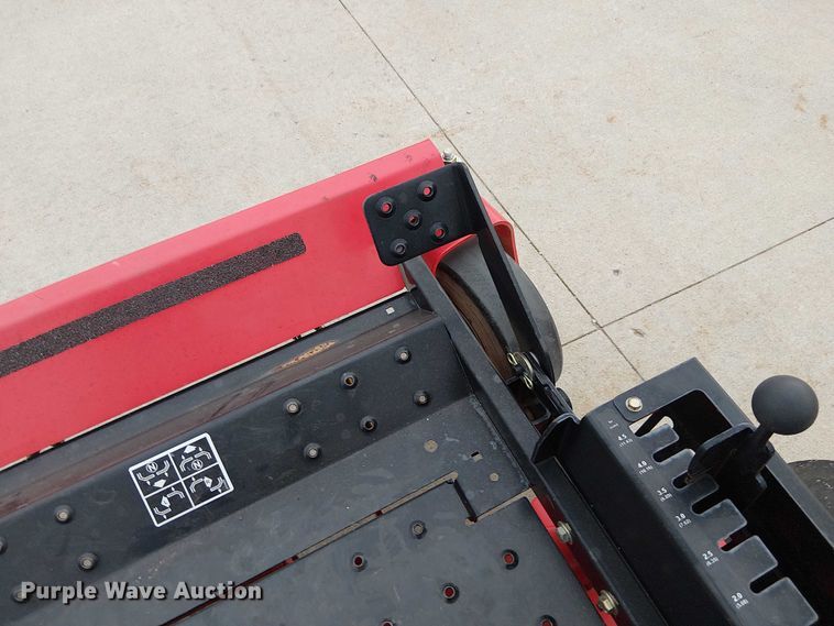 image for item DU3599 Gravely ZT 42XL ZTR lawn mower