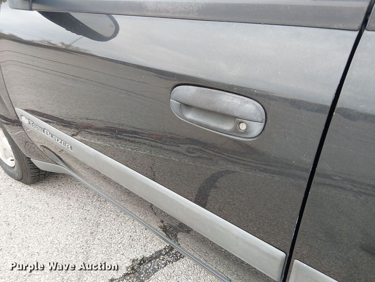 image for item DU3601 2003 Chevrolet TrailBlazer LS SUV