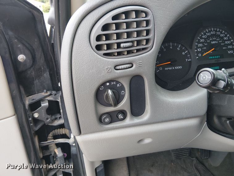 image for item DU3601 2003 Chevrolet TrailBlazer LS SUV