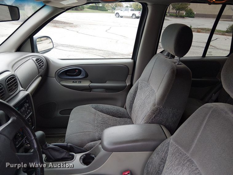 image for item DU3601 2003 Chevrolet TrailBlazer LS SUV