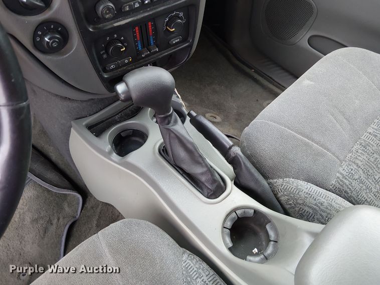 image for item DU3601 2003 Chevrolet TrailBlazer LS SUV