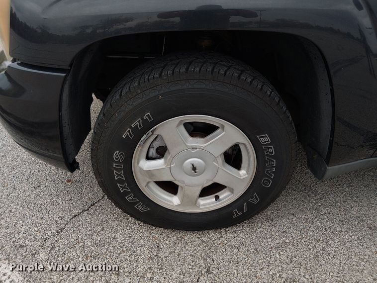 image for item DU3601 2003 Chevrolet TrailBlazer LS SUV