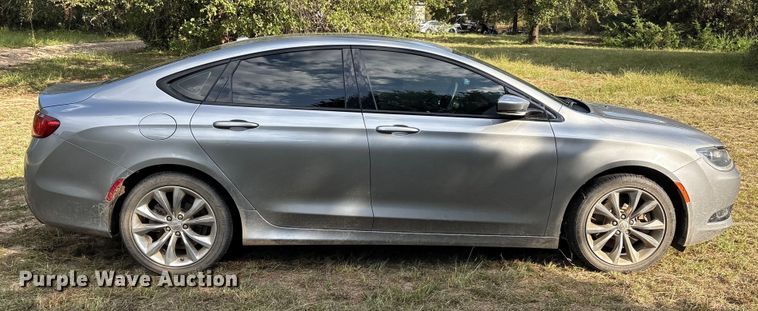 image for item DV5003 2015 Chrysler 200 S 