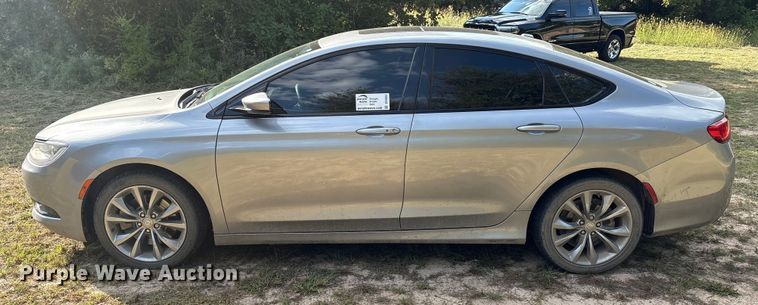 image for item DV5003 2015 Chrysler 200 S 