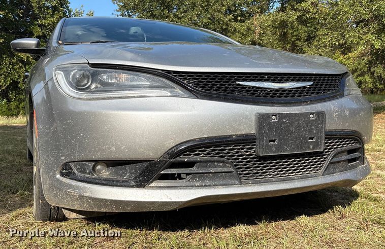 image for item DV5003 2015 Chrysler 200 S 