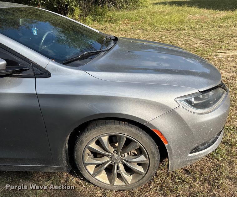 image for item DV5003 2015 Chrysler 200 S 