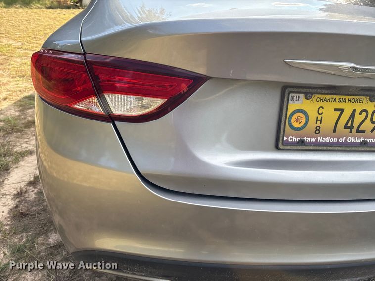 image for item DV5003 2015 Chrysler 200 S 