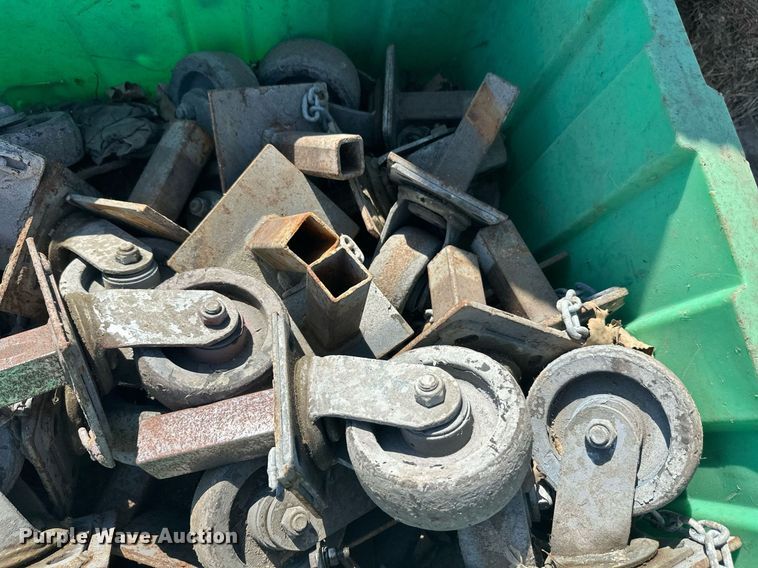 image for item DW4257 Approximately (25) 5