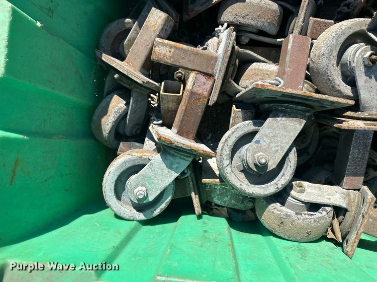 image for item DW4257 Approximately (25) 5