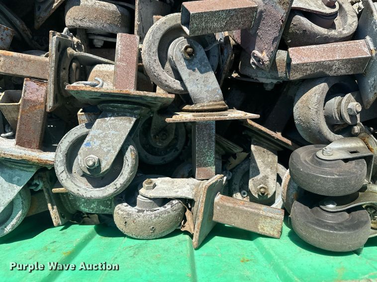 image for item DW4257 Approximately (25) 5