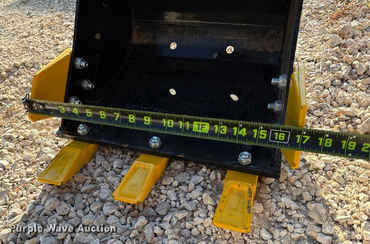 image for item DX5827 2024 AGT H12R mini excavator