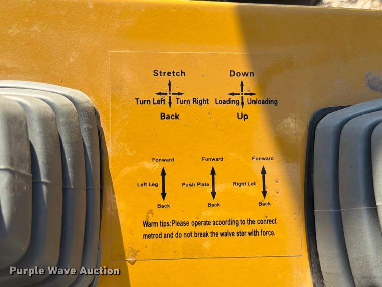 image for item DX5827 2024 AGT H12R mini excavator