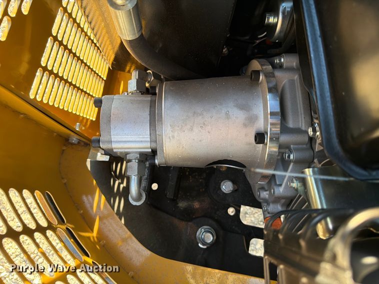 image for item DX5827 2024 AGT H12R mini excavator