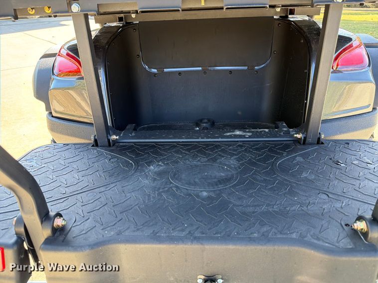 image for item DX5829 2025 IR IRGC80 golf cart