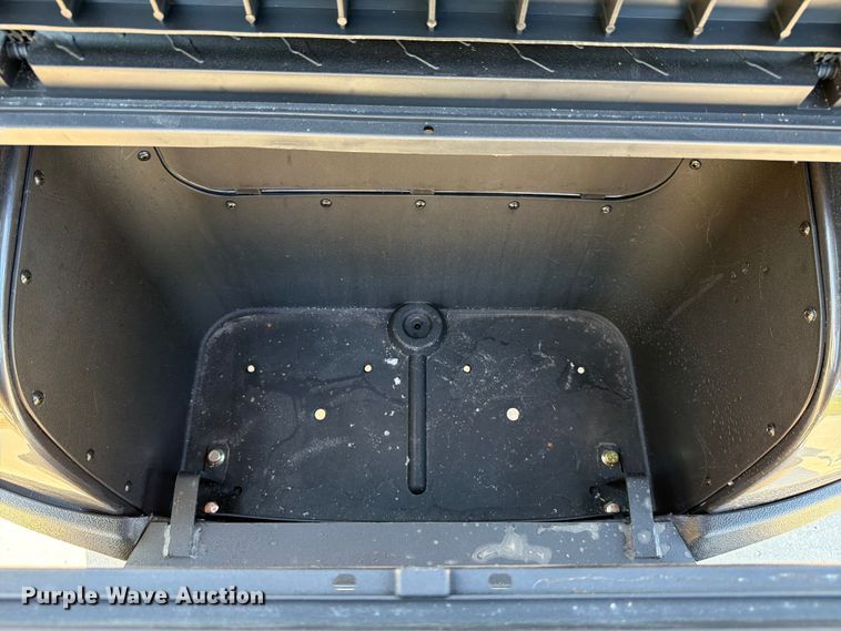 image for item DX5829 2025 IR IRGC80 golf cart