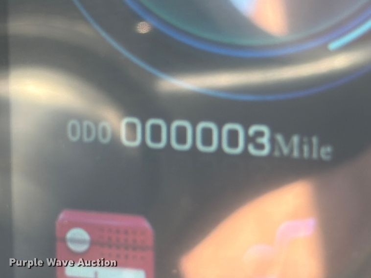 image for item DX5829 2025 IR IRGC80 golf cart