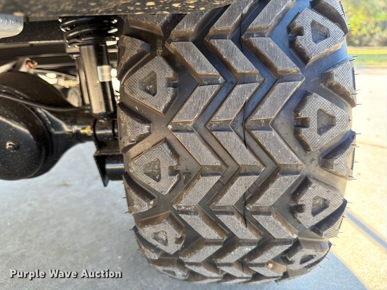 image for item DX5829 2025 IR IRGC80 golf cart