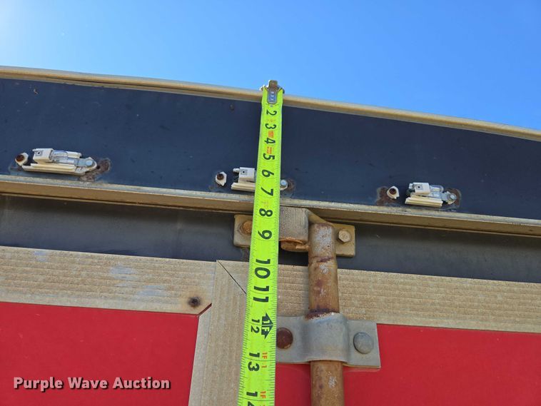 image for item DY1304 1992 Pace American L816TA2 enclosed cargo trailer