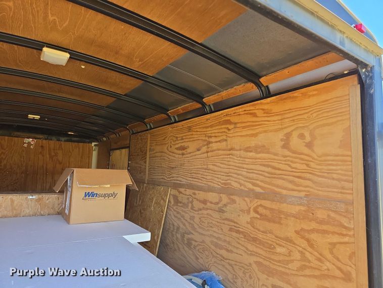 image for item DY1304 1992 Pace American L816TA2 enclosed cargo trailer