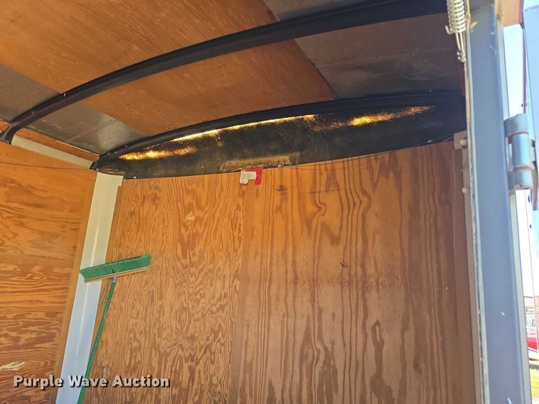 image for item DY1304 1992 Pace American L816TA2 enclosed cargo trailer