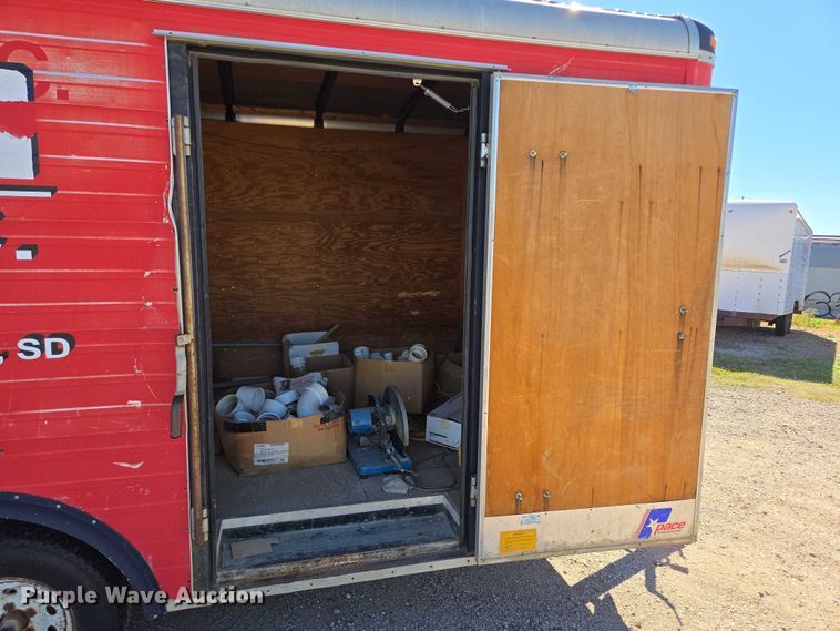 image for item DY1304 1992 Pace American L816TA2 enclosed cargo trailer