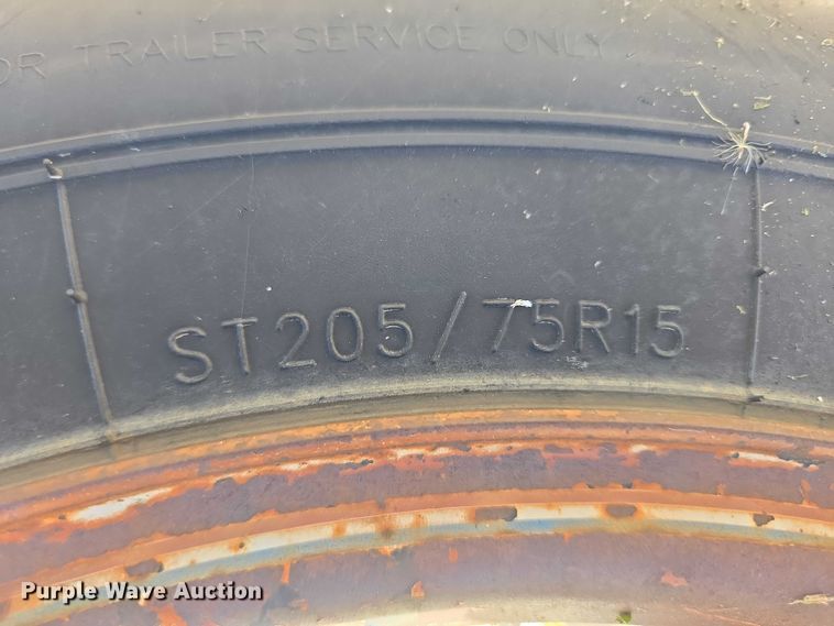 image for item DY1304 1992 Pace American L816TA2 enclosed cargo trailer