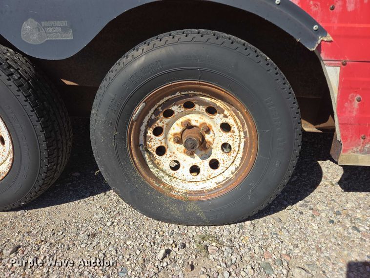 image for item DY1304 1992 Pace American L816TA2 enclosed cargo trailer