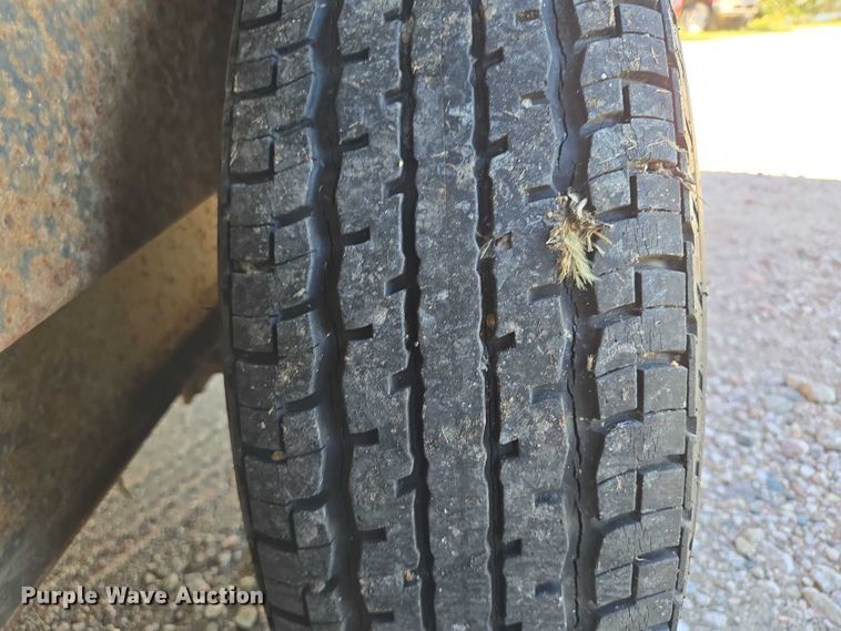 image for item DY1304 1992 Pace American L816TA2 enclosed cargo trailer