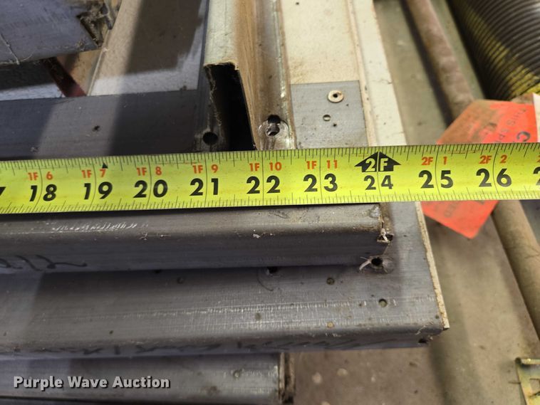 image for item DY1309 Garage door