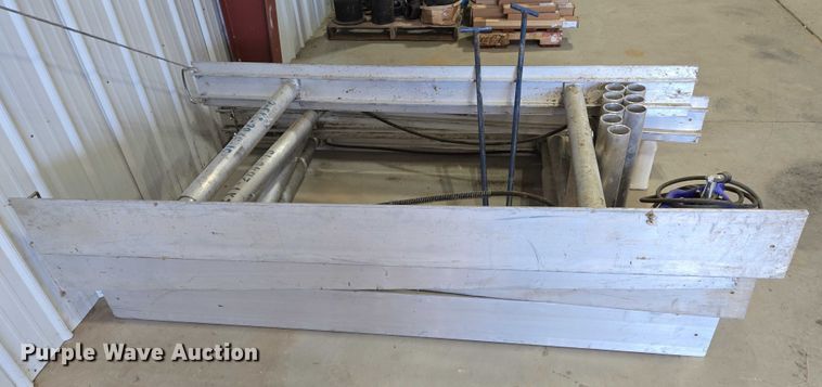 image for item DY1311 GME shoring equipment