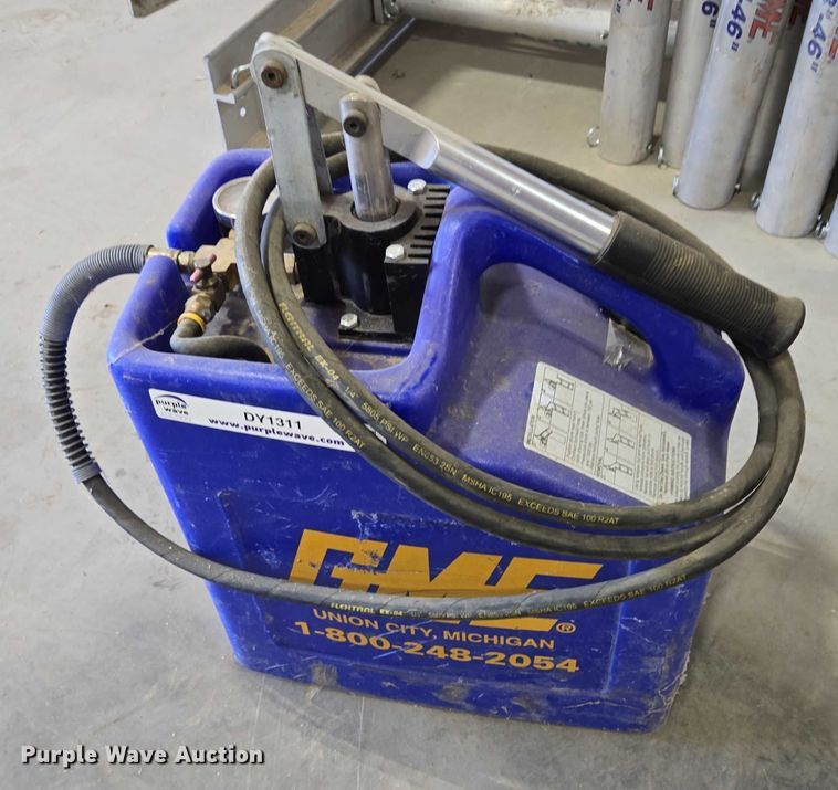 image for item DY1311 GME shoring equipment