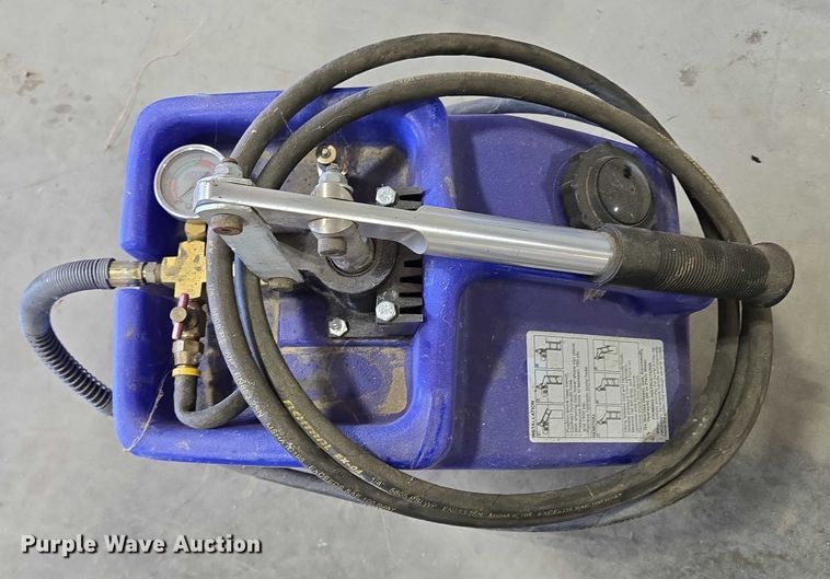 image for item DY1311 GME shoring equipment