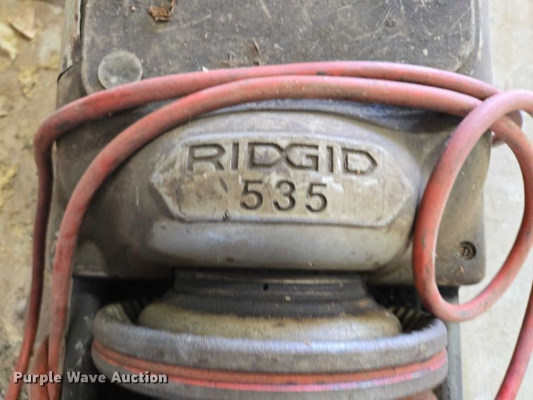 image for item DY1315 (2) pipe threaders