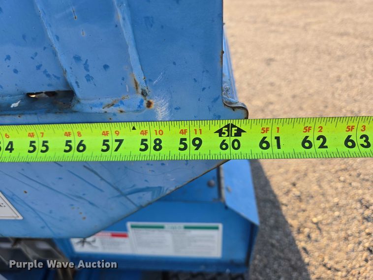 image for item DY1316 2005 Genie GS-3268 DC scissor lift