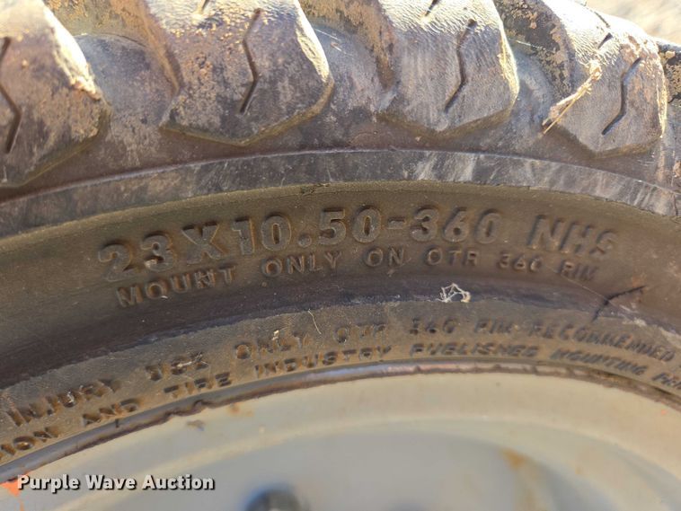 image for item DY1316 2005 Genie GS-3268 DC scissor lift