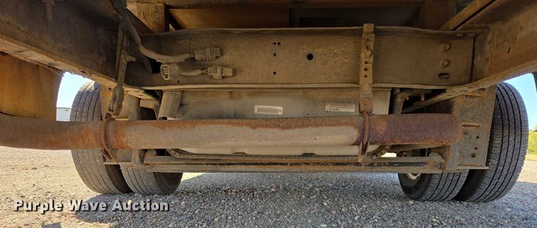 image for item DY1377 2016 Ford Eldorado shuttle bus