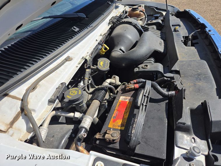 image for item DY1377 2016 Ford Eldorado shuttle bus