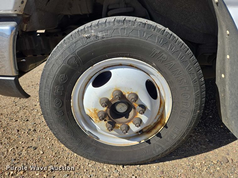 image for item DY1377 2016 Ford Eldorado shuttle bus