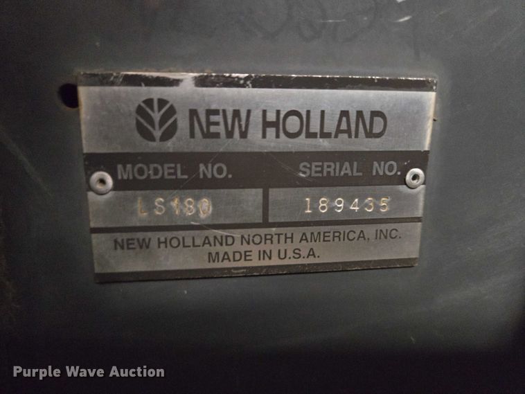image for item DY1422 2001 New Holland LS180 skid steer loader