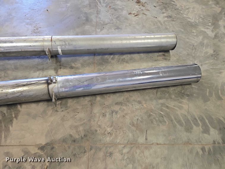 image for item DY1423 (2) exhaust stacks