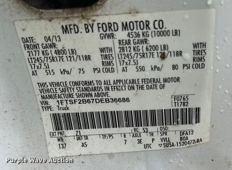 image for item DY8205 2013 Ford F250 Super Duty flatbed pickup truck